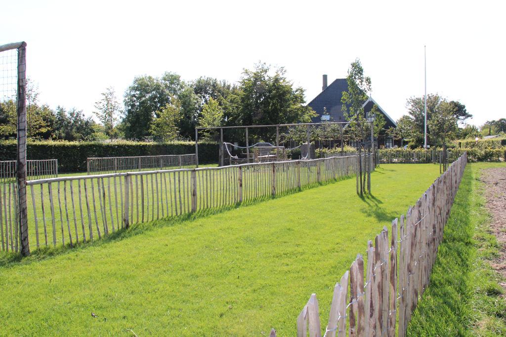 Bungalows - Bungalowpark Mooyeveld - Uniek Gelegen In De Duinen! Егмонд-Біннен Екстер'єр фото